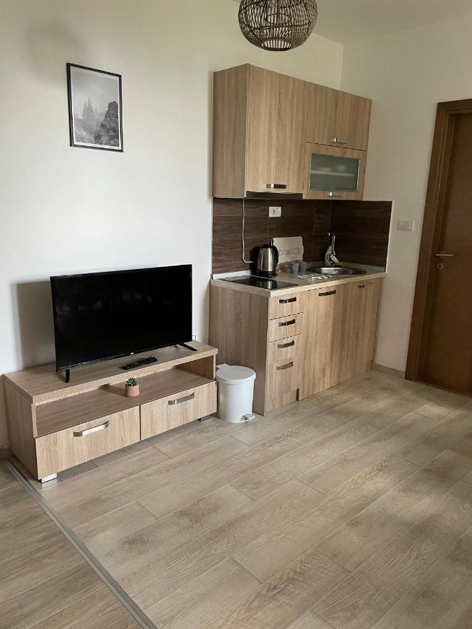 Kraljevi Konaci -Apartmani Bajka 科帕奥尼克 外观 照片